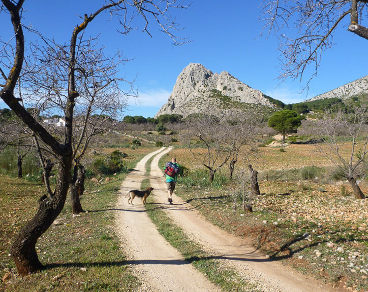 Sulla strada per l'arrampicata a El Chorro