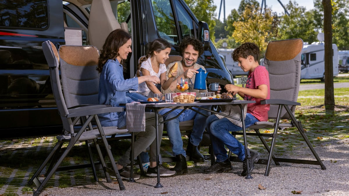 Campeggio nei parchi a tema: divertimento per tutta la famiglia 4 Campeggio nel parco divertimenti sulla piazzola Europapark