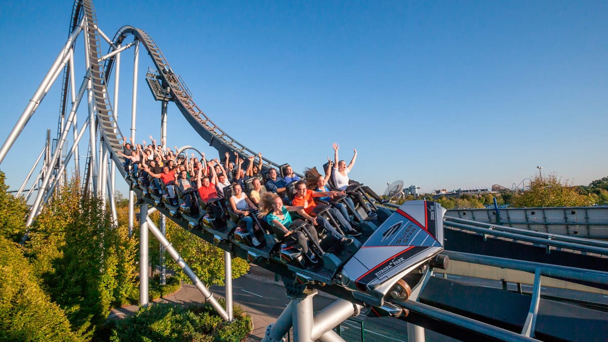 Campeggio nei parchi a tema: divertimento per tutta la famiglia 1 Il Silverstar all'Europapark - un parco divertimenti con campeggio