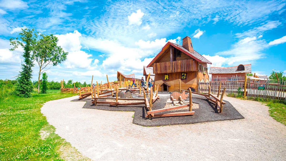 Campeggio nei parchi a tema: divertimento per tutta la famiglia 26 KidsFarm allo SkylinePark, un parco divertimenti in Germania