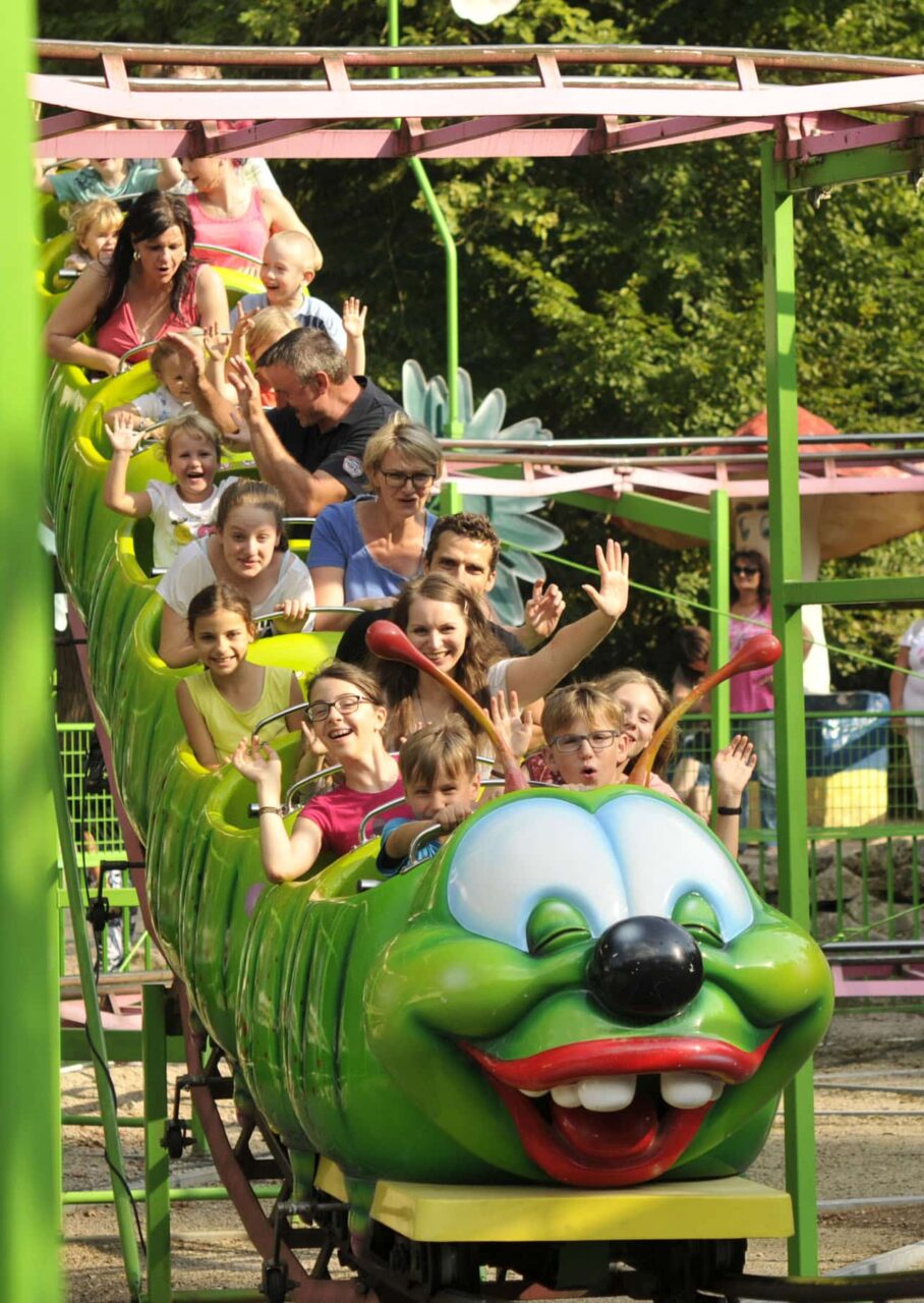 Campeggio nei parchi a tema: divertimento per tutta la famiglia 47 kinderbahnraupe plohn Freizeitpark Camping