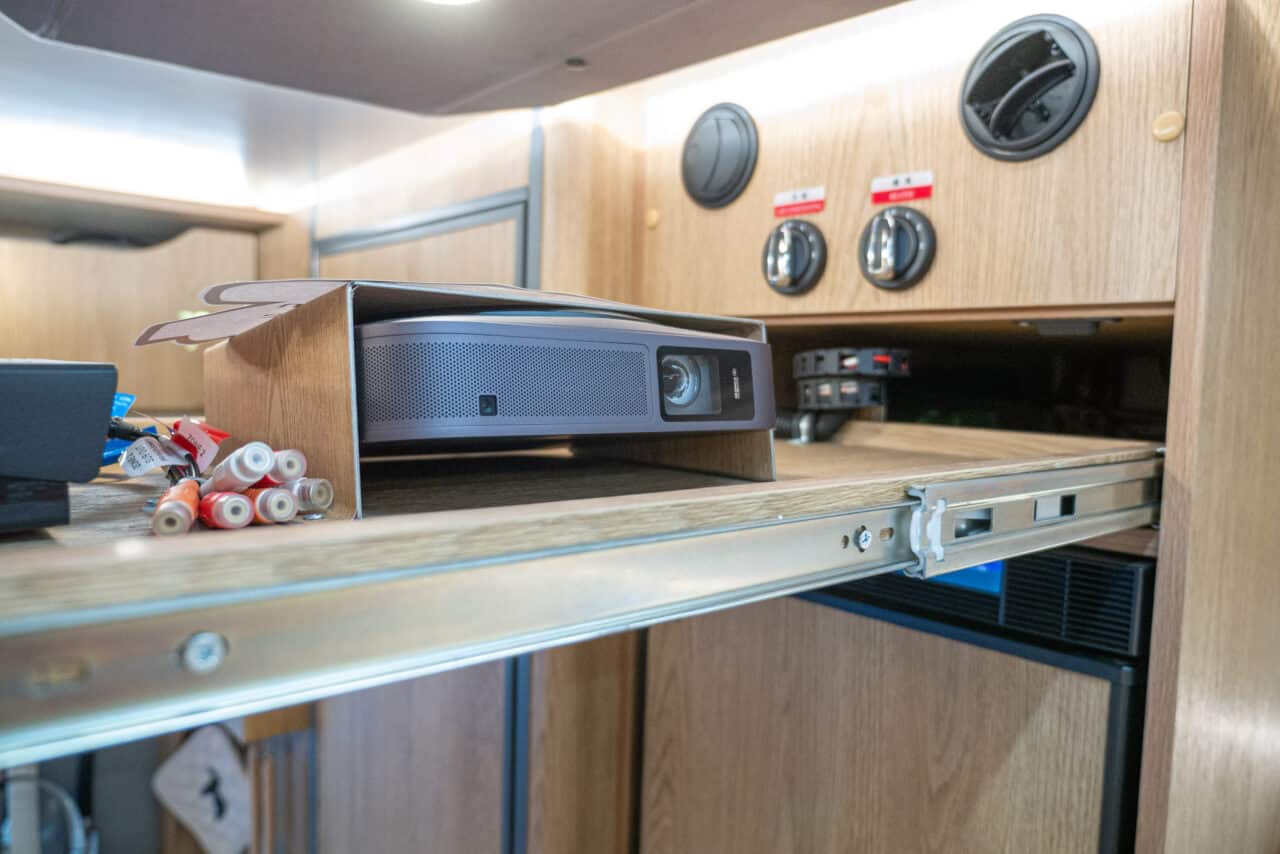 Deddle RV Vento Libero Plus Beamer