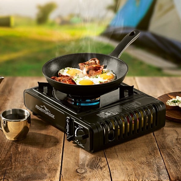 Offerte per il campeggio da ALDI: telo, copertura protettiva e altri accessori 5 aldi adventuridge gaskocher