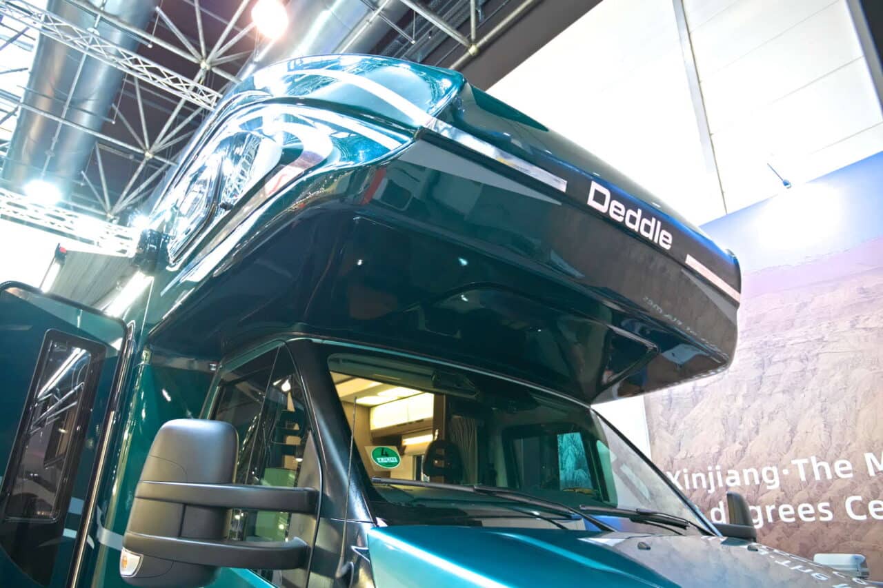 Deddle RV Carbonic Liner 78 - Alcova esterna Caravan Salon 2024