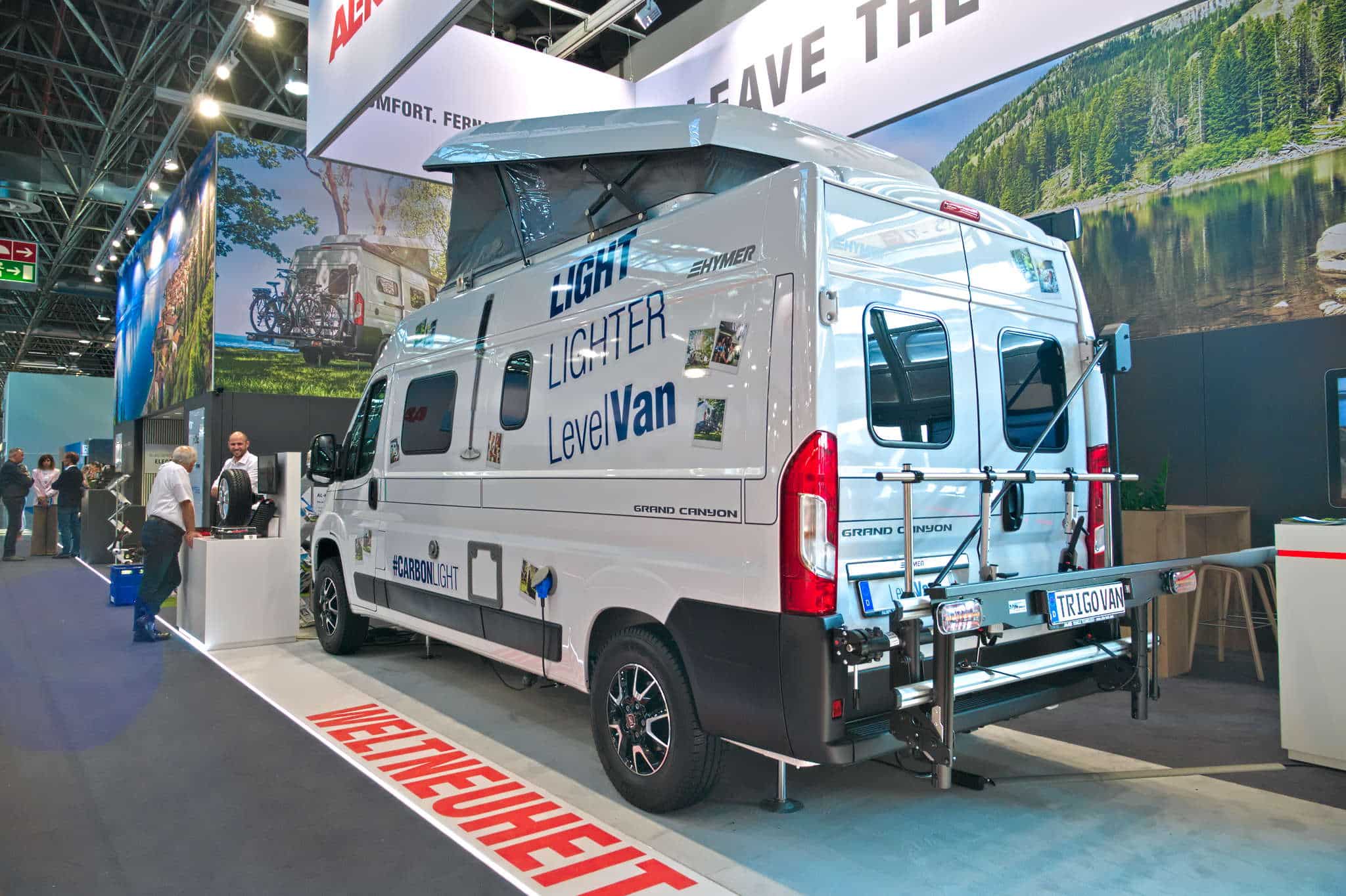Innovazioni Caravan Salon 2024: il primo sistema di supporto idraulico per furgoni – LevelVan di AL-KO