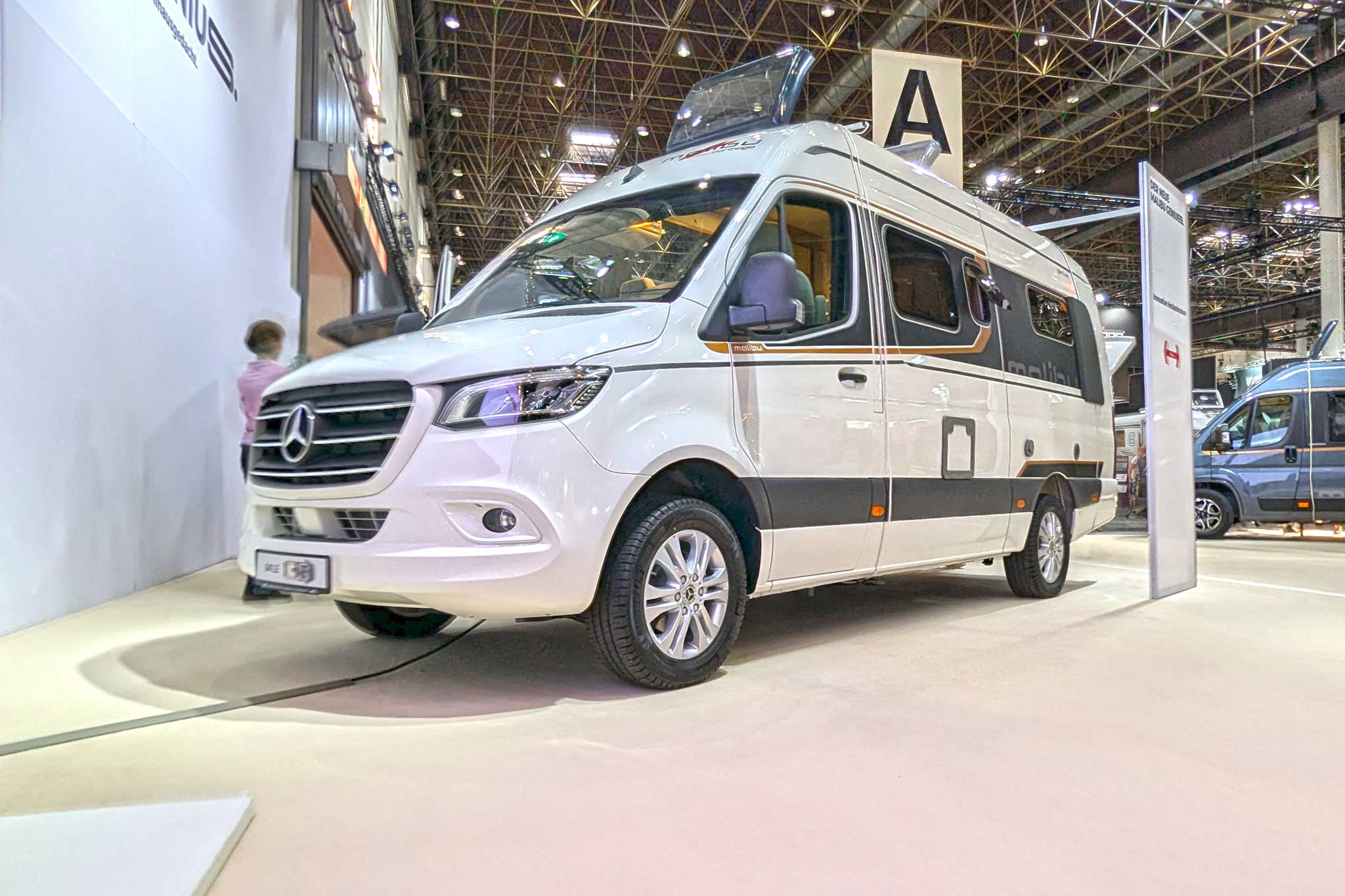 Innovations Caravan Salon 2024: Malibu Genius 641 LE – Comfort compatto con un’innovativa estensione posteriore
