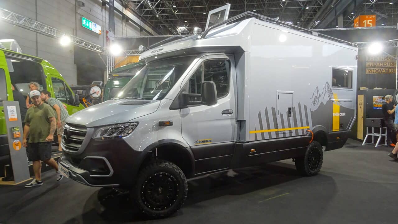 Innovations Caravan Salon 2024: Rhön Camp Renegade 4x4 - camper semi-integrato con equipaggiamento di lusso 2 Rhön Camp Renegade 4x4 Caravan Salon 2024