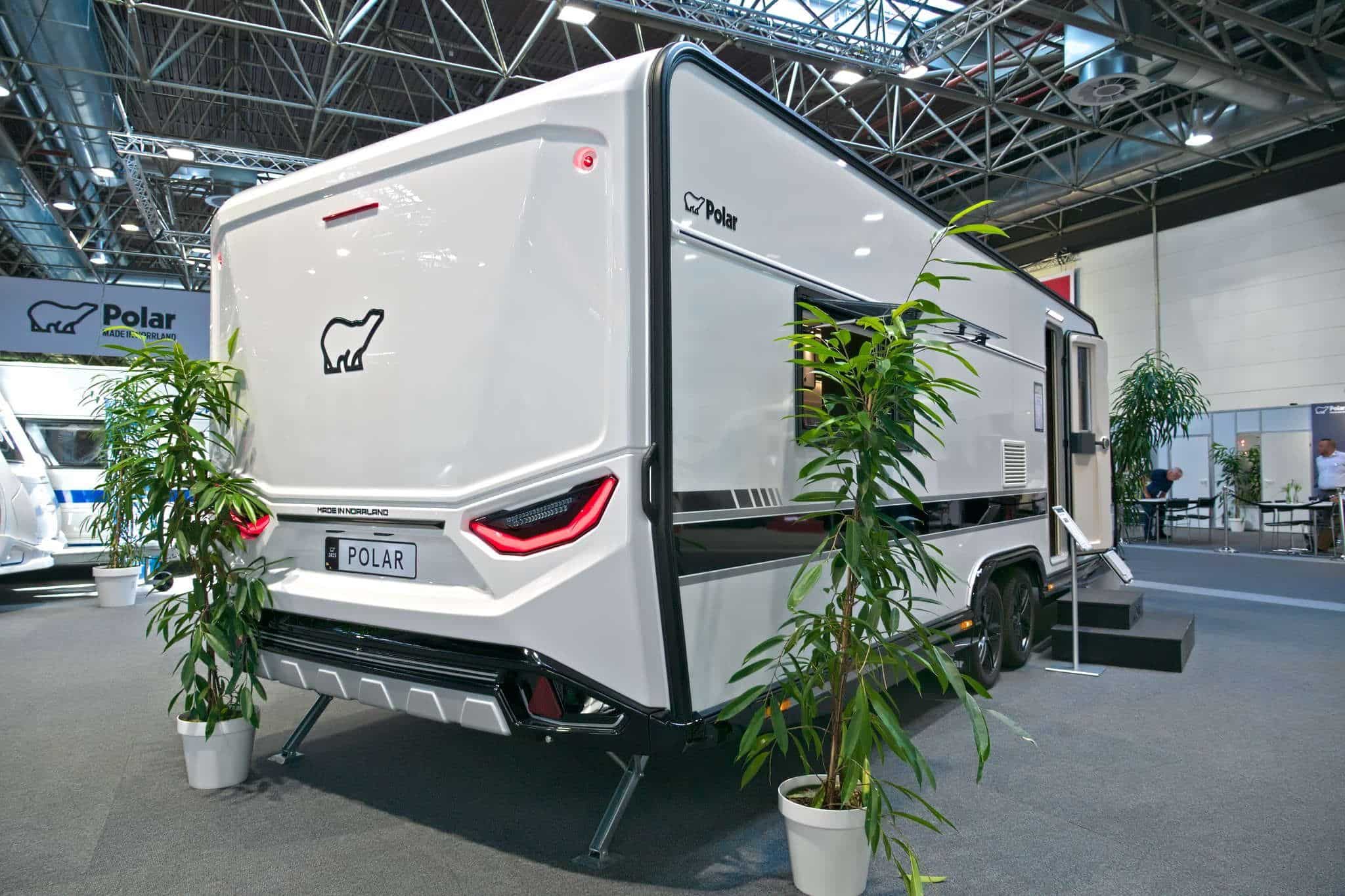 Polar Blackline 680 QA (2025) – Una roulotte per famiglie che non ha nulla da invidiare alle altre
