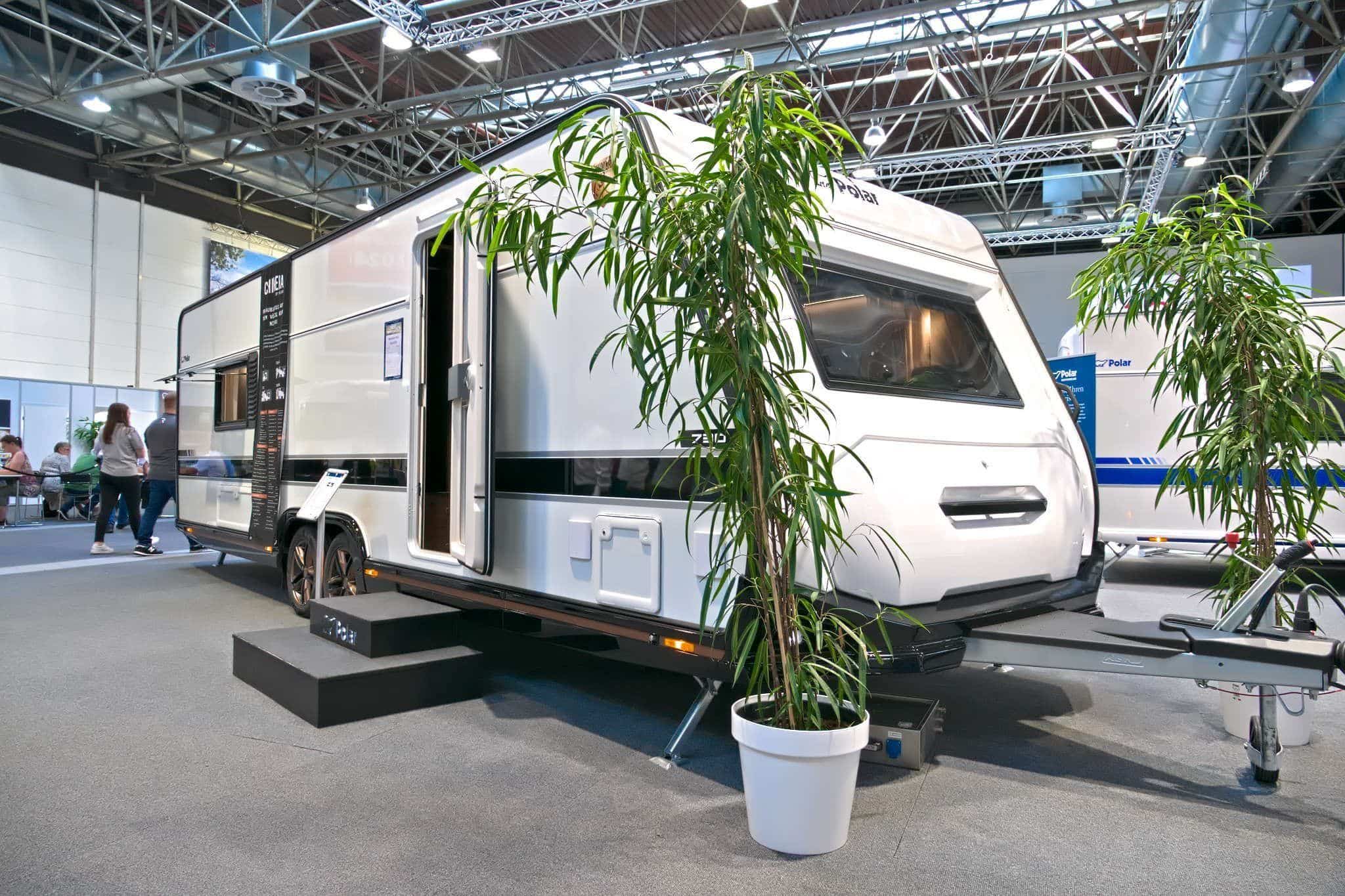 Polar Chimera 730 BSL – Caravan premium sverniciato per camperisti di lusso