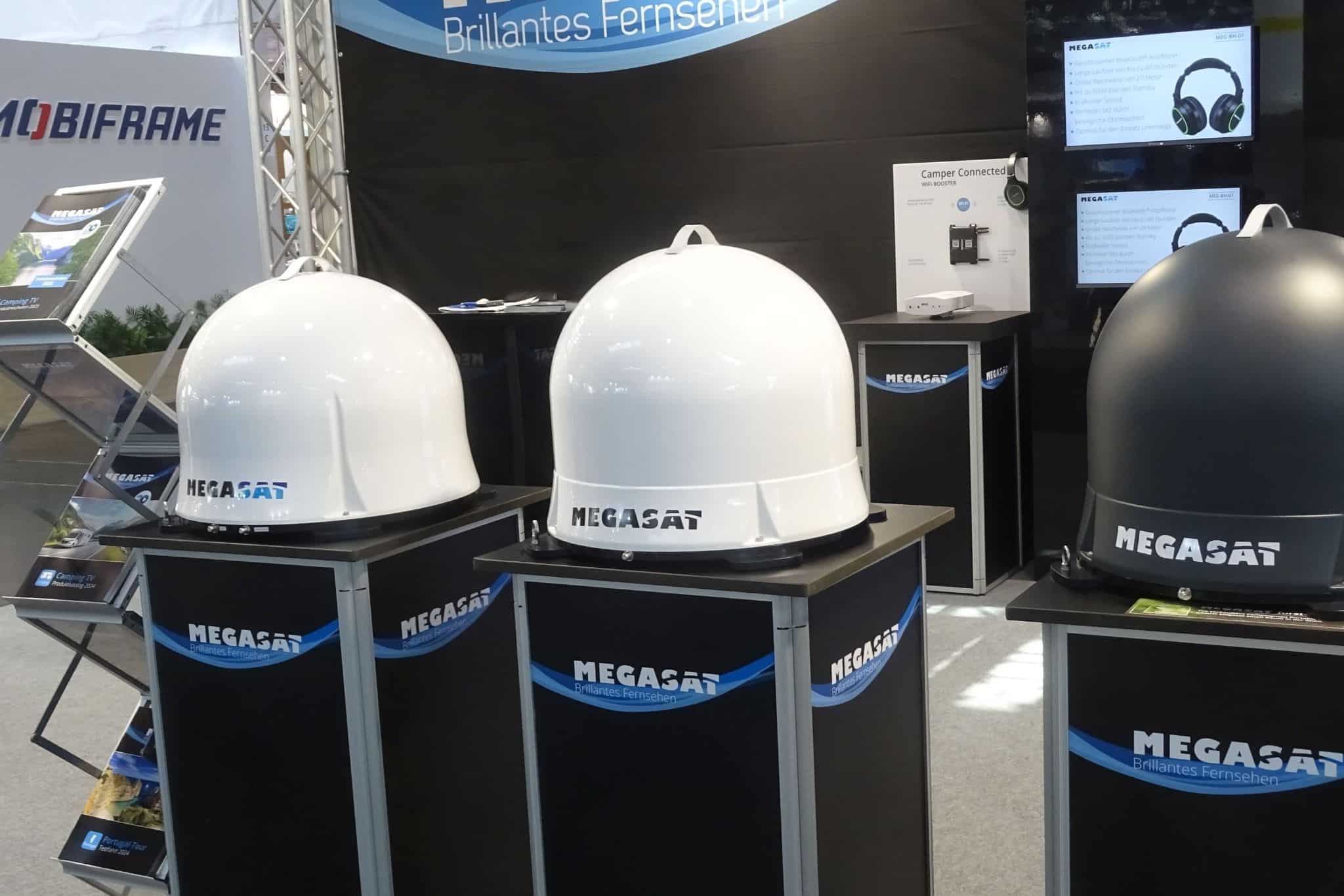 Innovazioni di prodotto Megasat (2025) – Antenna satellitare mobile, booster WiFi e cuffie Bluetooth
