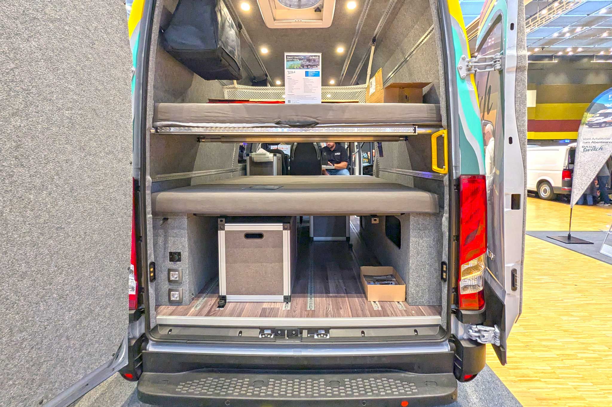 LMC Modo (2025) – espansione personalizzata grazie al sistema di mobili modulari per Iveco Daily Switch