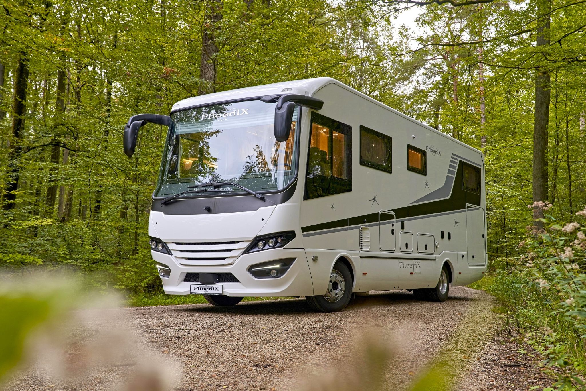 Innovativo camper di lusso: Phoenix presenta il Top-Liner 9000 BMLX