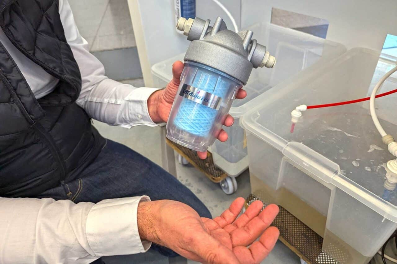Sistemi di filtraggio dell'acqua Carawater per una maggiore autosufficienza e sostenibilità in camper 1 carawater befuellfilter feststoffe