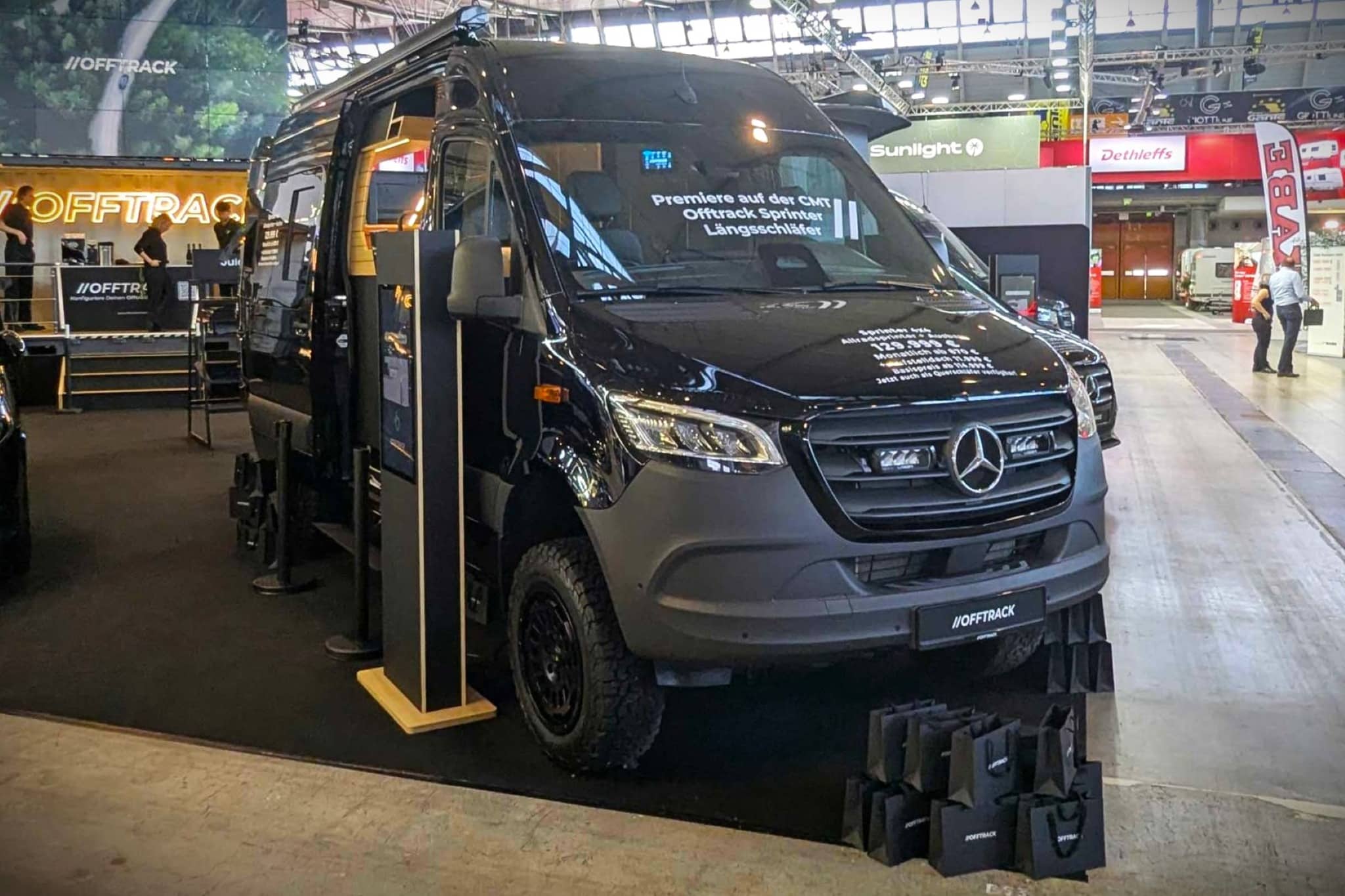 Più spazio, più autosufficienza: cosa può fare il nuovo Sprinter Offtrack con letti longitudinali?